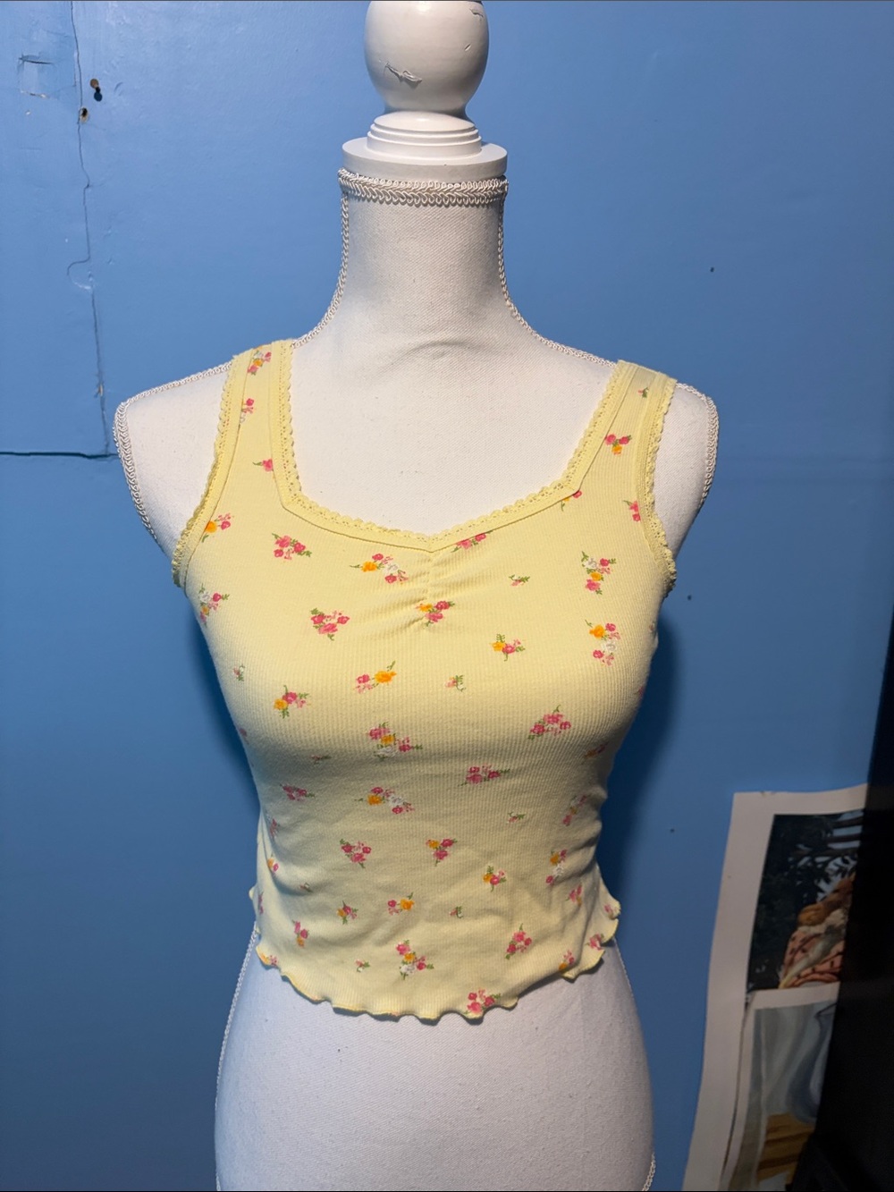 Old Navy Yellow Floral Lace-Trim Ribbed Tank Top